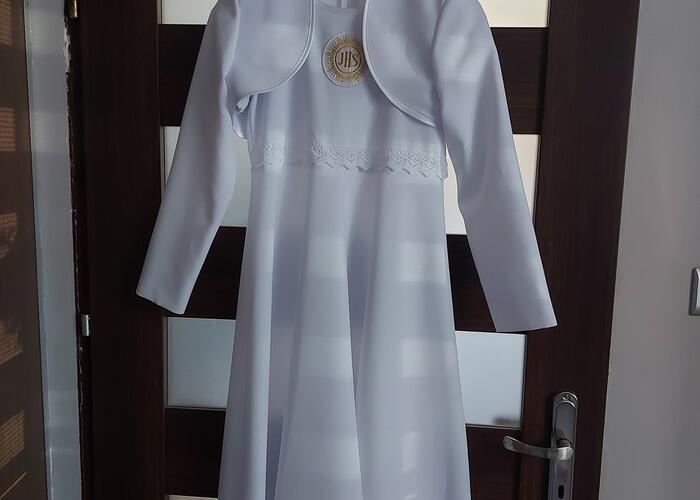 Grajewo ogłoszenia: Sprzedam Albę sukienkową wzrost 140-146cm  + plus dodatki;
 cena...